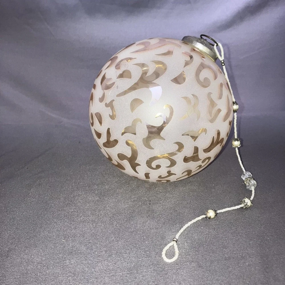 Large Swirls Frosted Glass Ornament Bulb /‎ Swirls / With Beaded Hanger